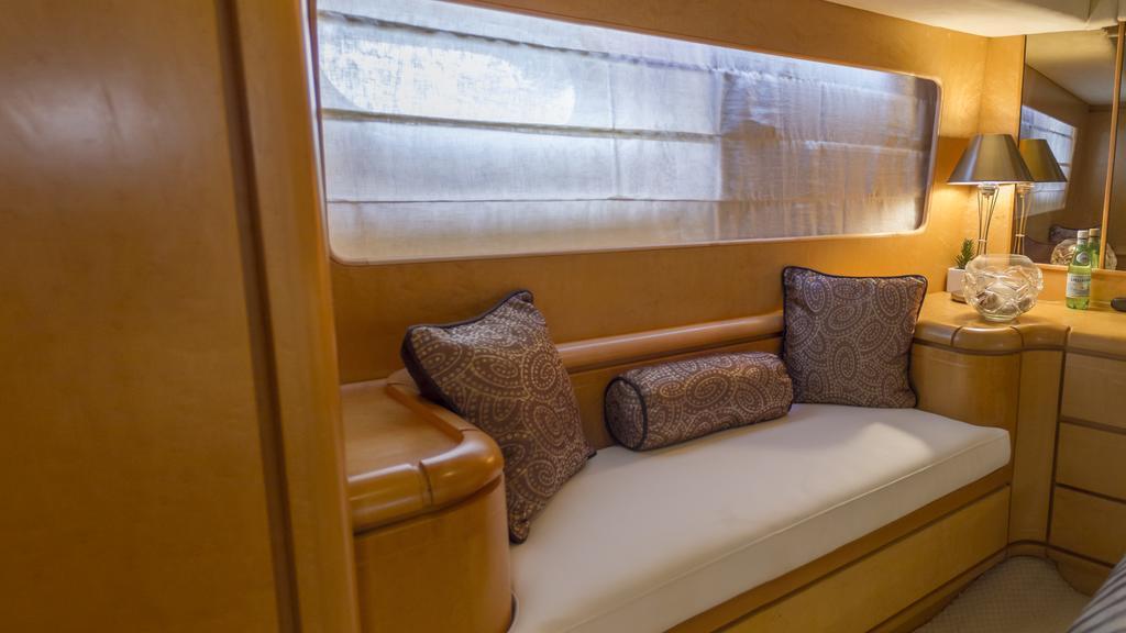 Riti Yacht Hotel Kalkara Kültér fotó