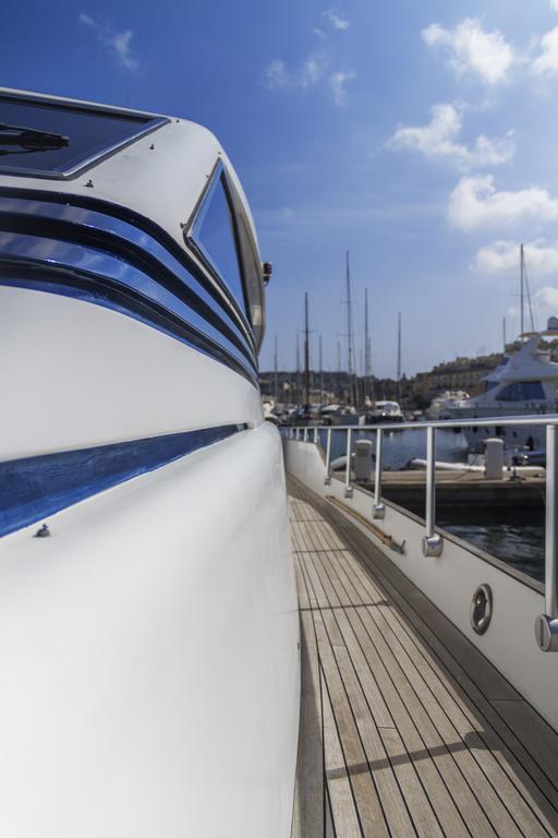 Riti Yacht Hotel Kalkara Kültér fotó