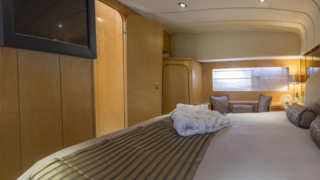 Riti Yacht Hotel Kalkara Kültér fotó