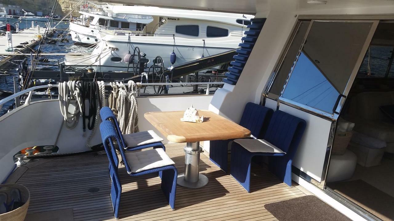 Riti Yacht Hotel Kalkara Kültér fotó